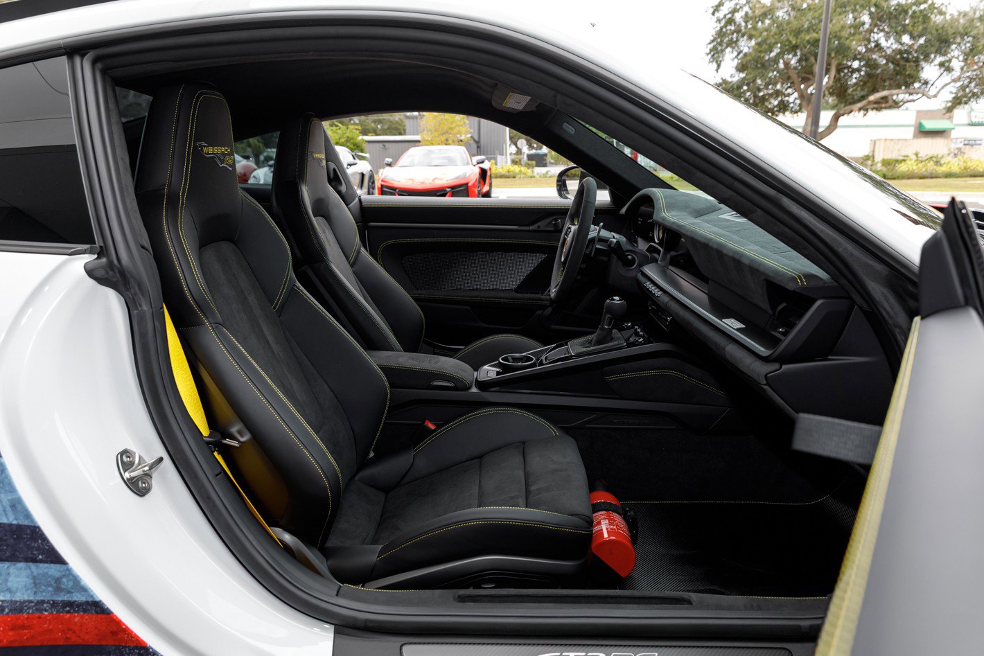 Used 2025 Porsche 911 GT3 RS image 65