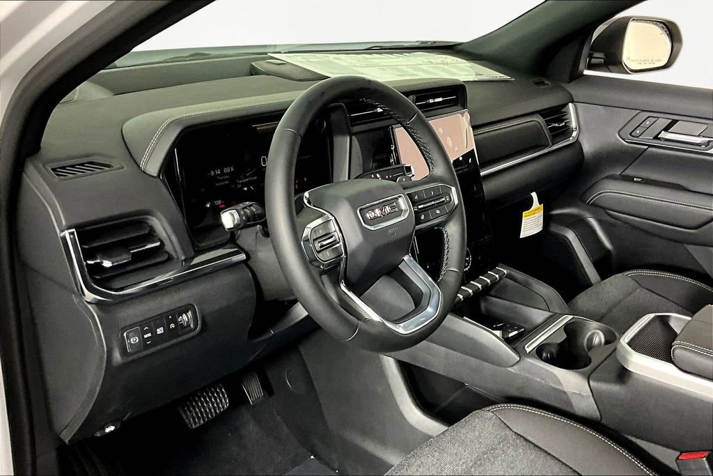 New 2026 GMC Terrain Elevation w/ Technology Package II FWD image 8