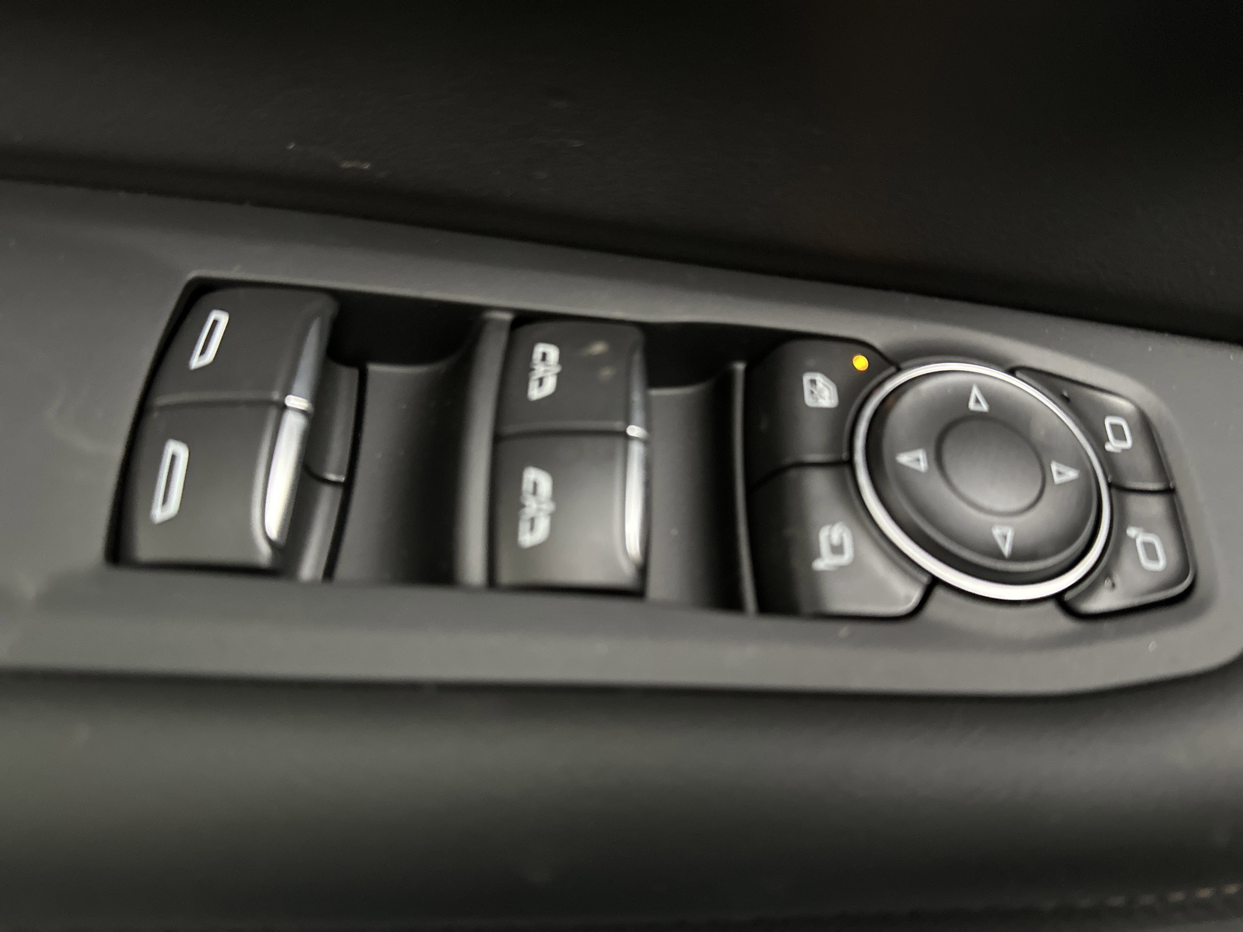 New 2026 Chevrolet Suburban High Country image 22