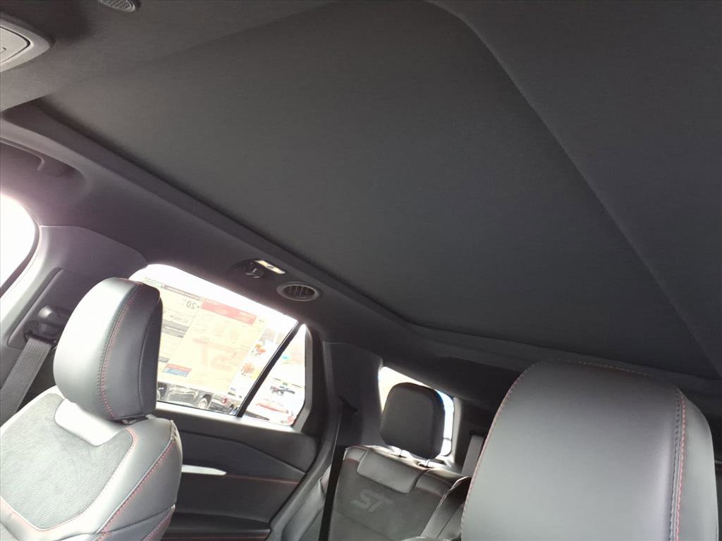 New 2026 Ford Explorer ST w/ Sun And Sound Package image 10