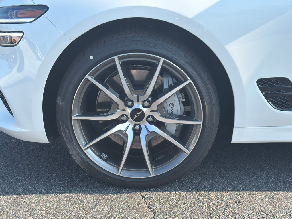 New 2026 Genesis G70 2.5T RWD image 13