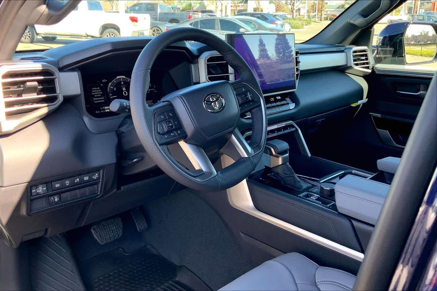 New 2026 Toyota Tundra Limited AWD/4WD image 8