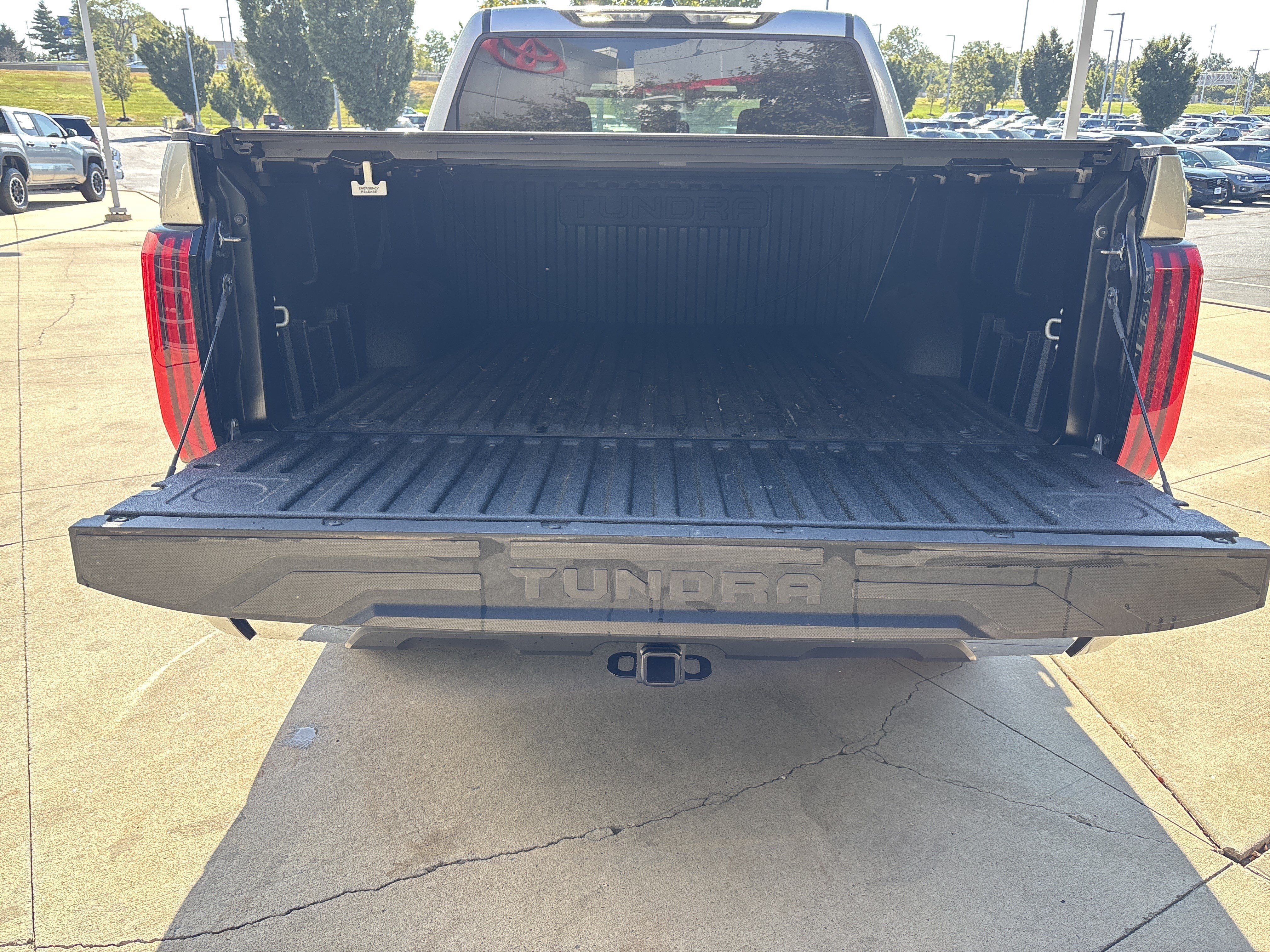 Used 2026 Toyota Tundra SR5 w/ TRD Off-Road Package AWD/4WD image 29