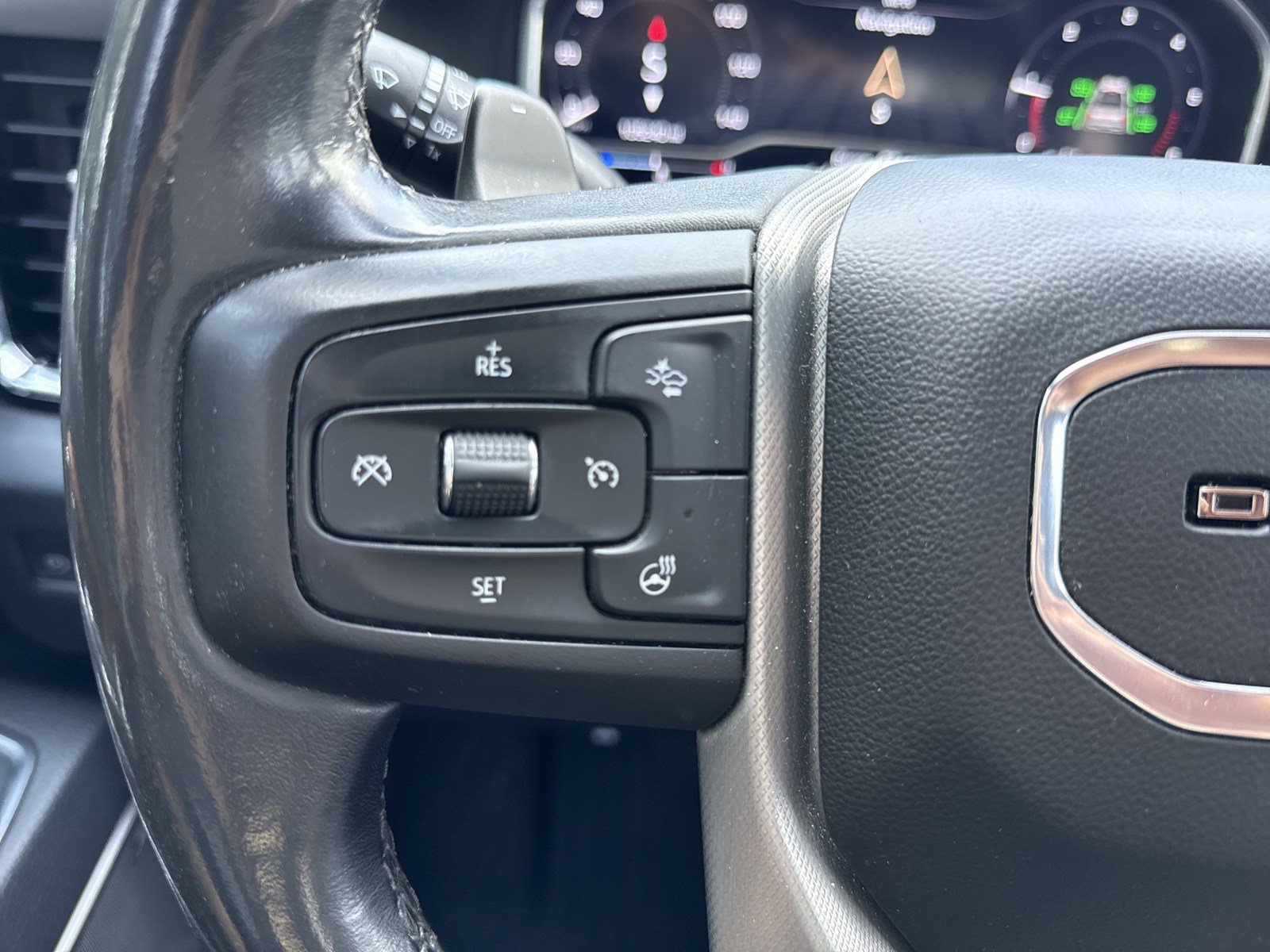 Used 2022 GMC Sierra 1500 Denali AWD/4WD image 17