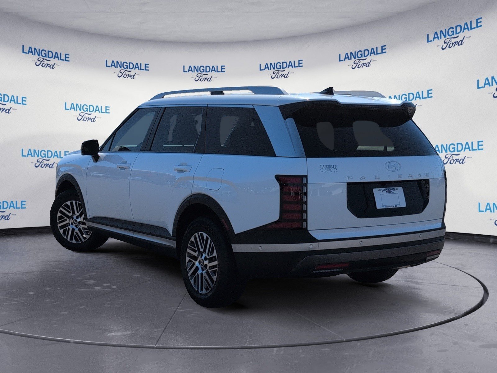 Used 2026 Hyundai Palisade SEL FWD image 9