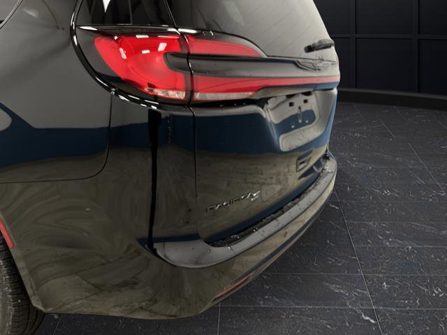 New 2026 Chrysler Pacifica Select w/ S Appearance Package image 34