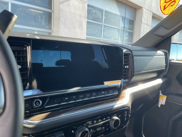 Used 2025 Chevrolet Silverado 1500 LT image 15