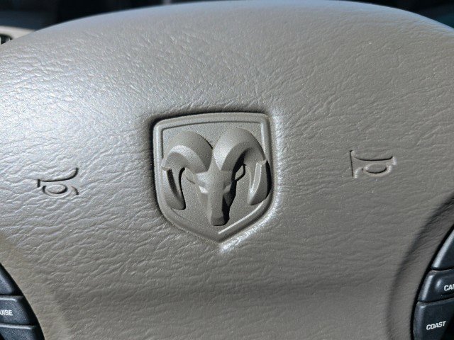 Used 2003 Dodge Ram 2500 Truck SLT image 39