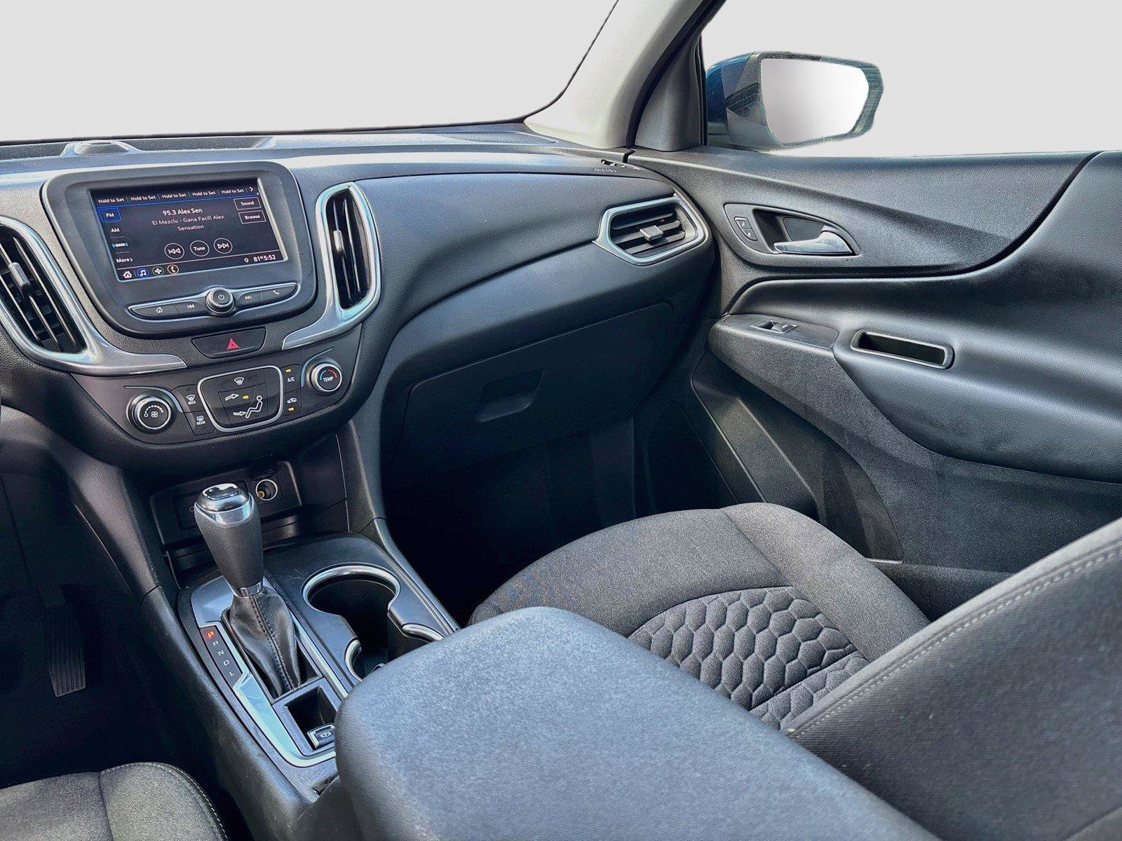 Used 2020 Chevrolet Equinox LT w/ LPO, Floor Liner Package FWD image 21