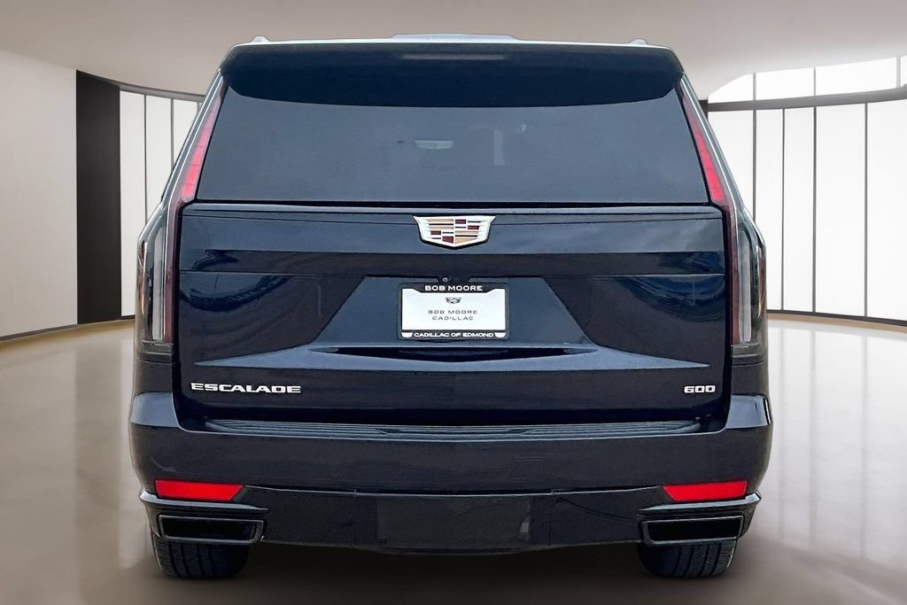 Used 2023 Cadillac Escalade ESV Sport w/ Touring Package AWD/4WD image 4