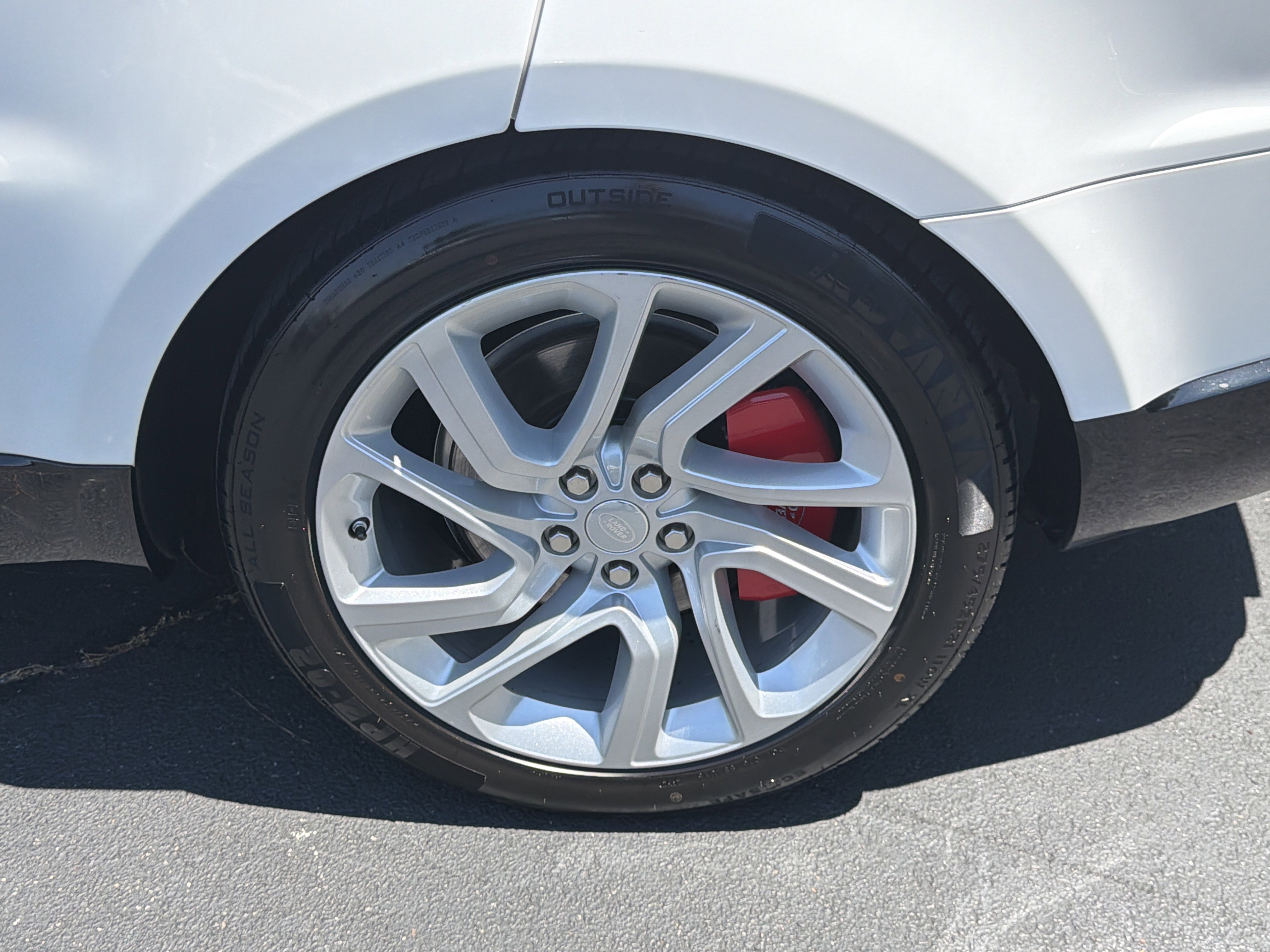 Used 2018 Land Rover Range Rover Sport HSE AWD/4WD image 32