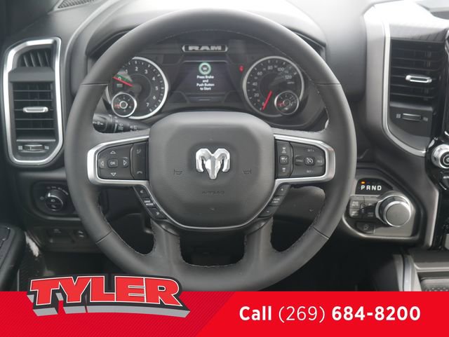 New 2026 RAM 1500 4x4 Crew Cab image 44