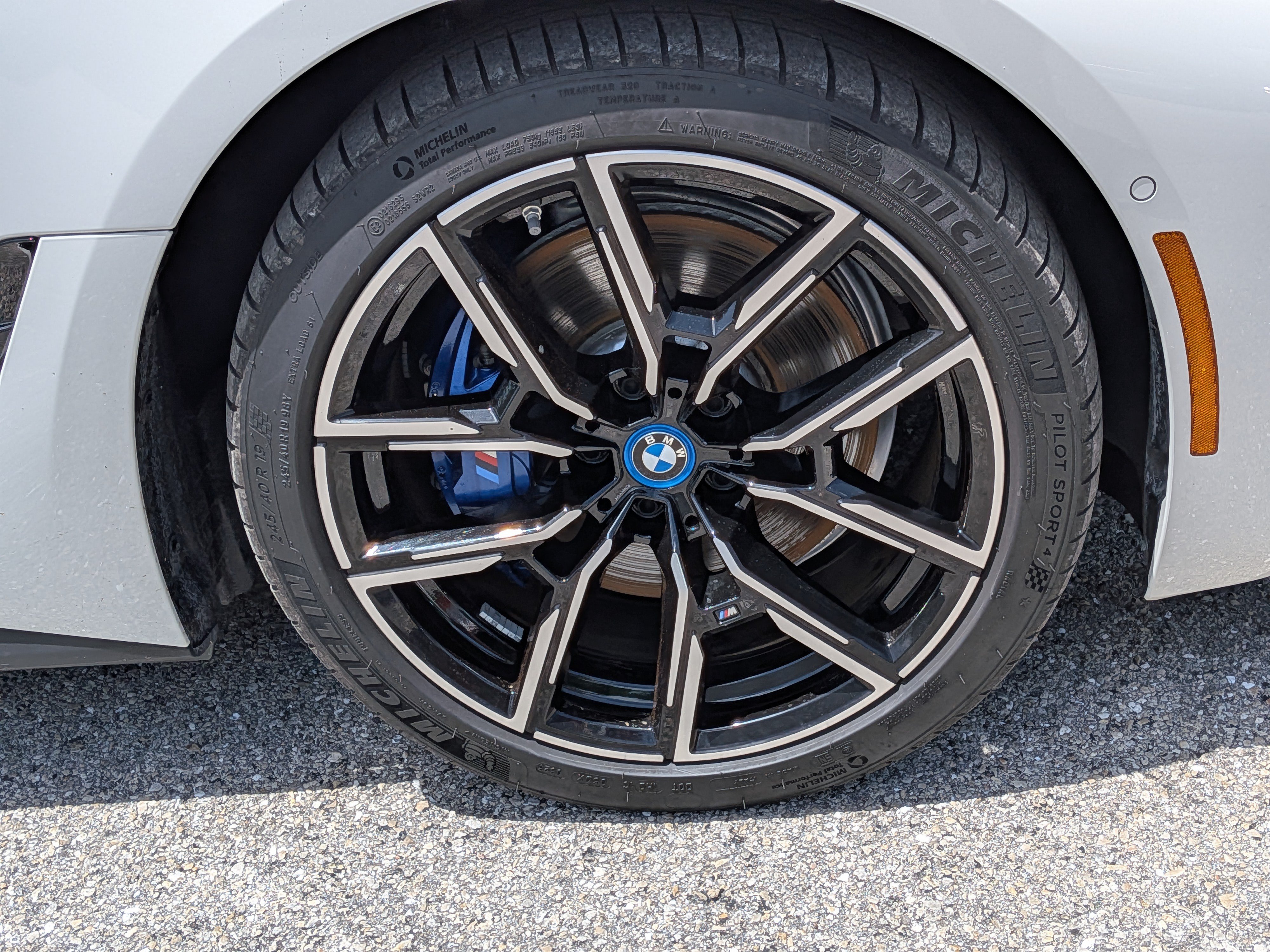Used 2023 BMW i4 M50 w/ Premium Package AWD/4WD image 11