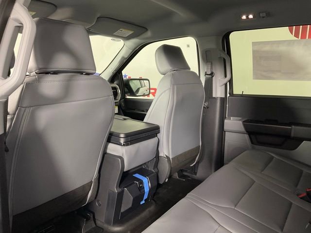 New 2025 Ford F150 Lariat w/ Equipment Group 501A Mid image 15