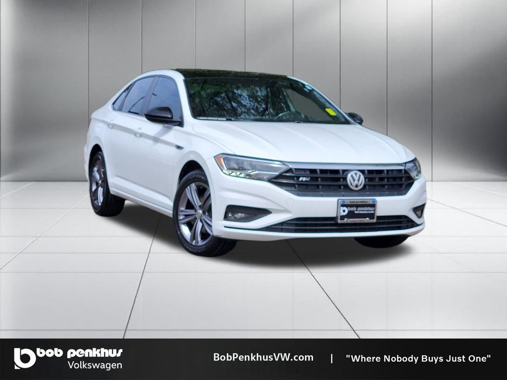 Used 2019 Volkswagen Jetta R-Line FWD image 1