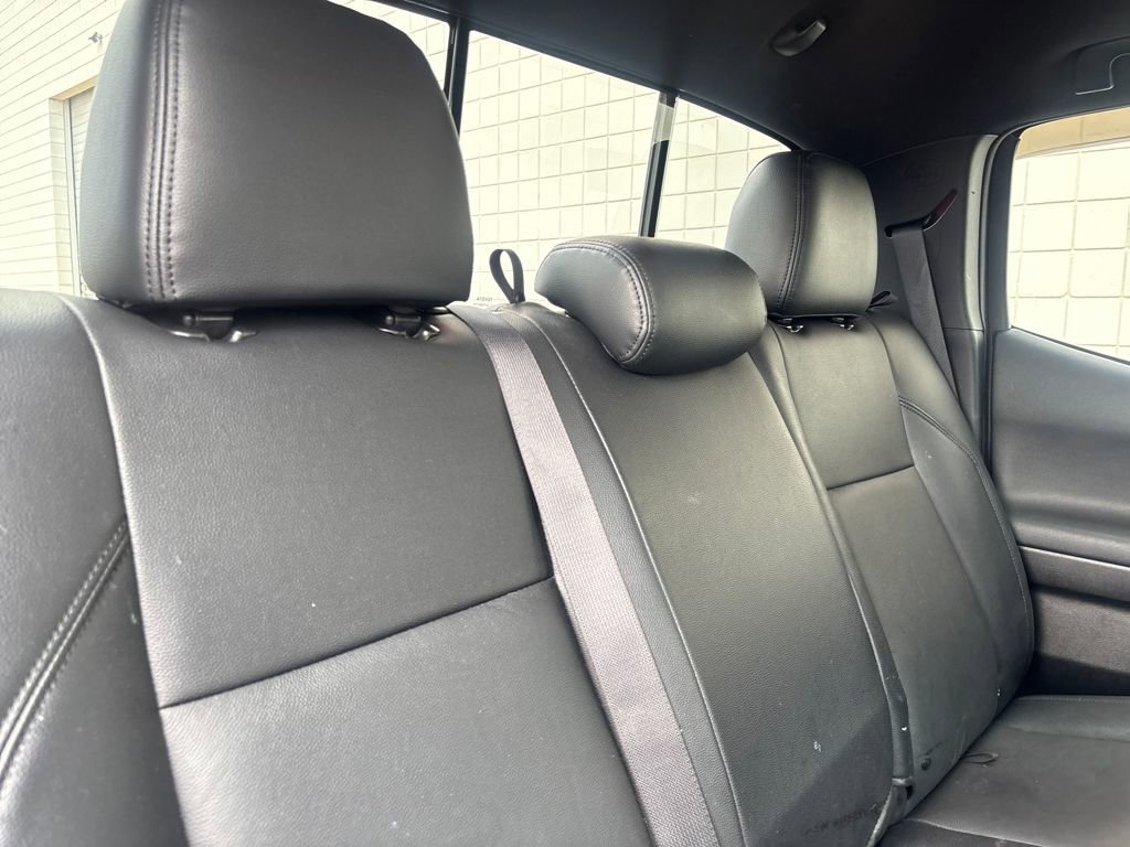 Used 2017 Toyota Tacoma TRD Off-Road image 26