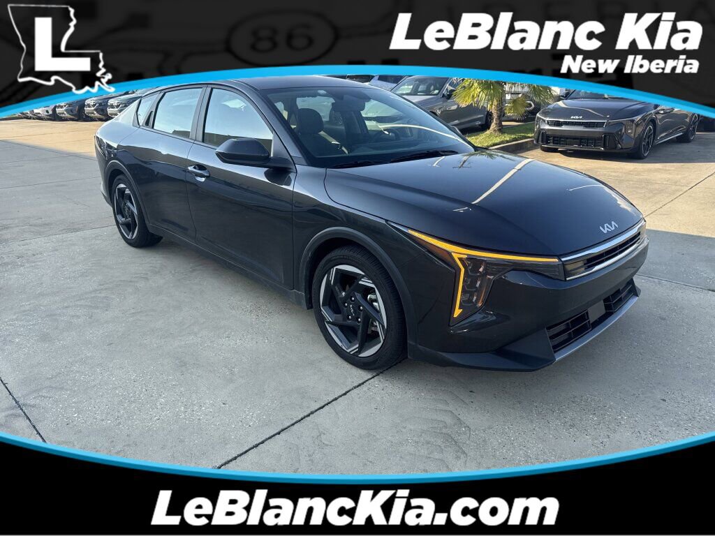 Certified 2025 Kia K4 EX