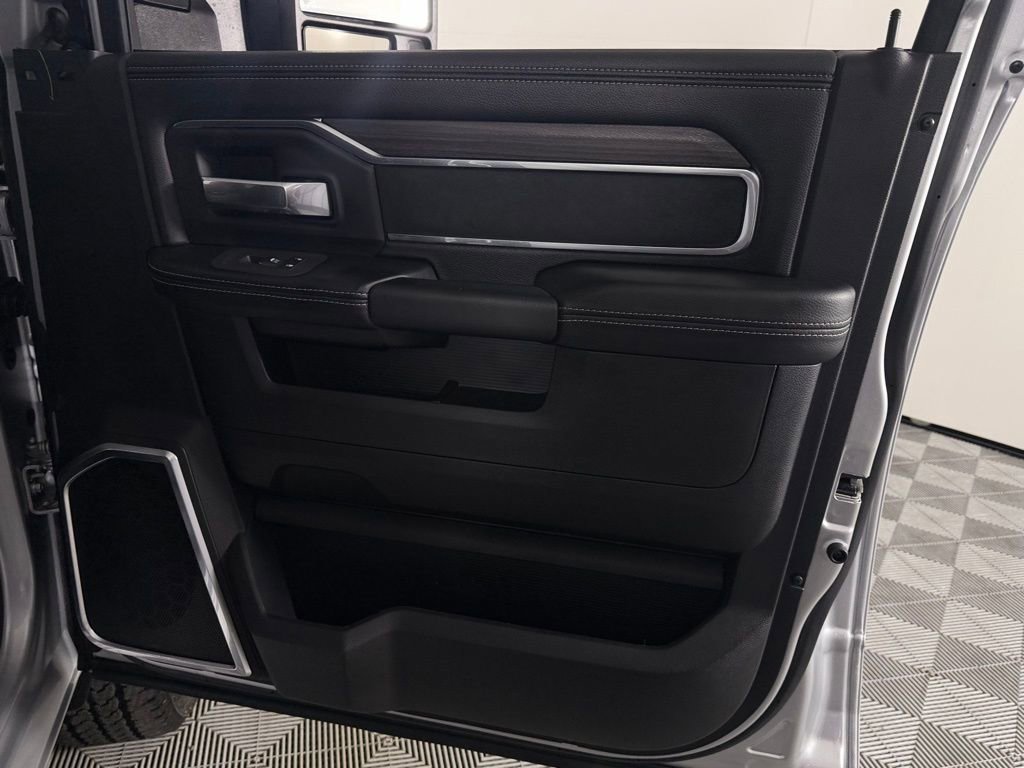 Used 2026 RAM 2500 Laramie image 33
