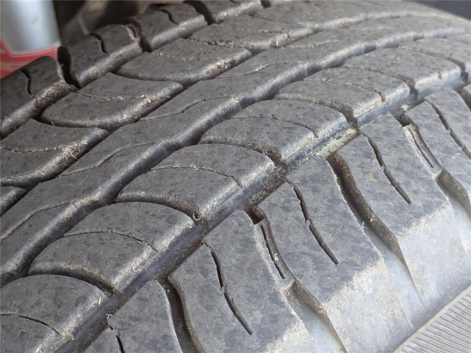 Used 2013 Chevrolet Suburban 2500 LT image 42