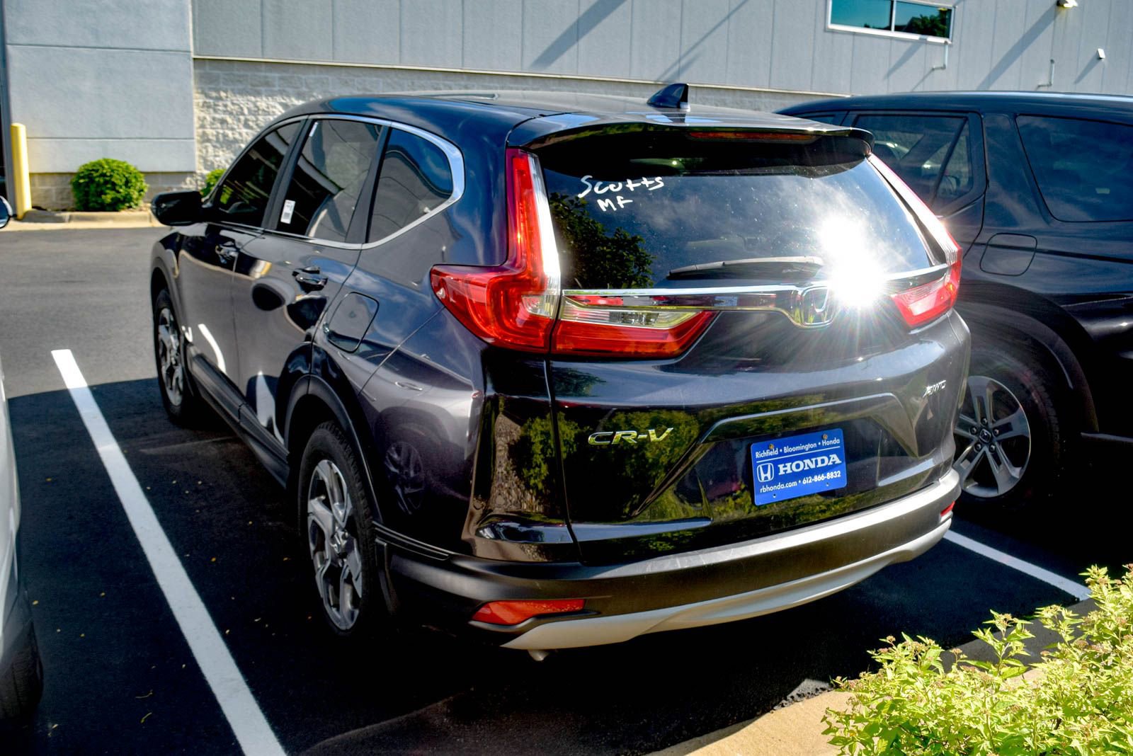 Used 2017 Honda CR-V EX-L image 18