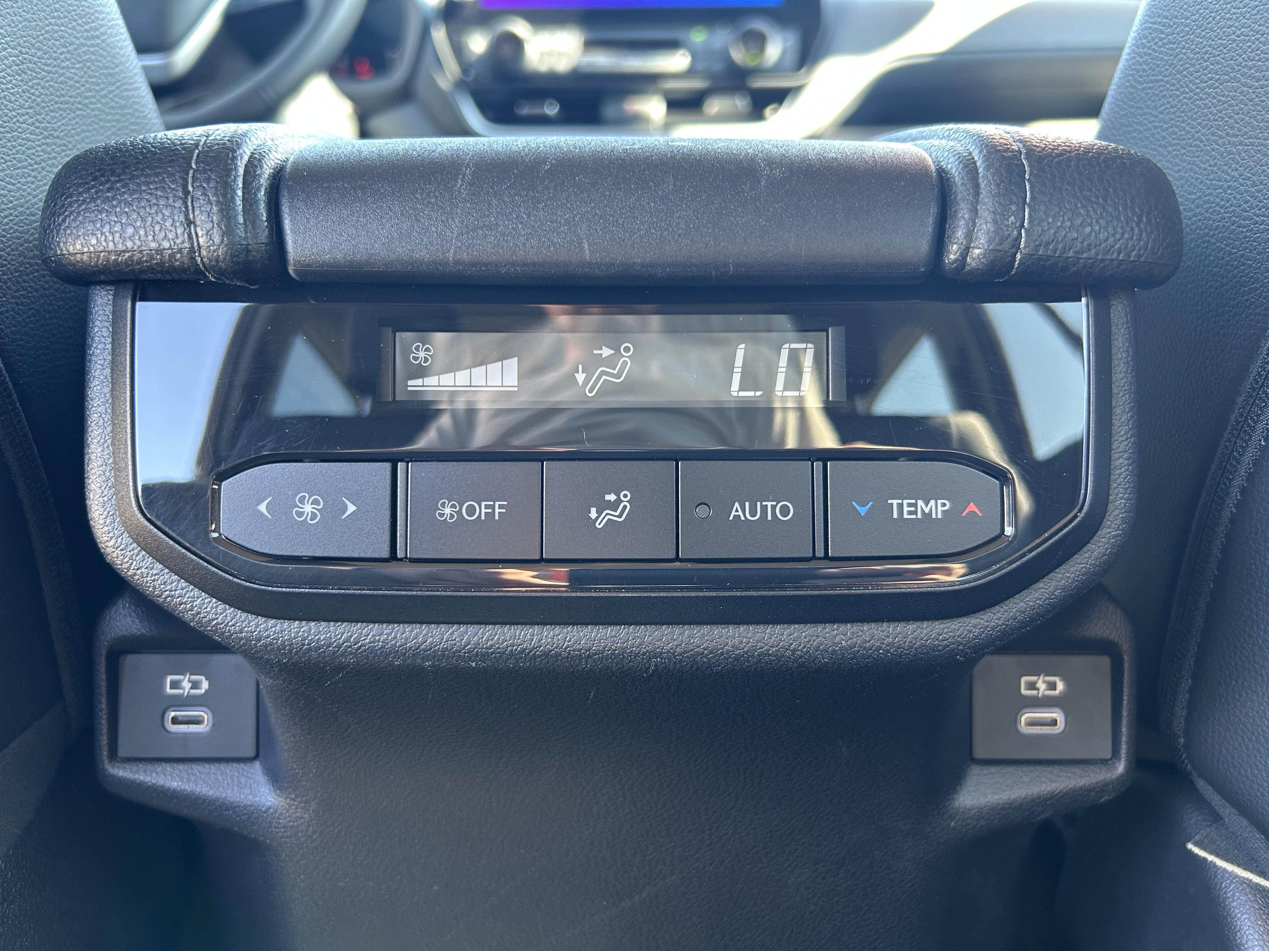 Certified 2024 Toyota Grand Highlander AWD image 20
