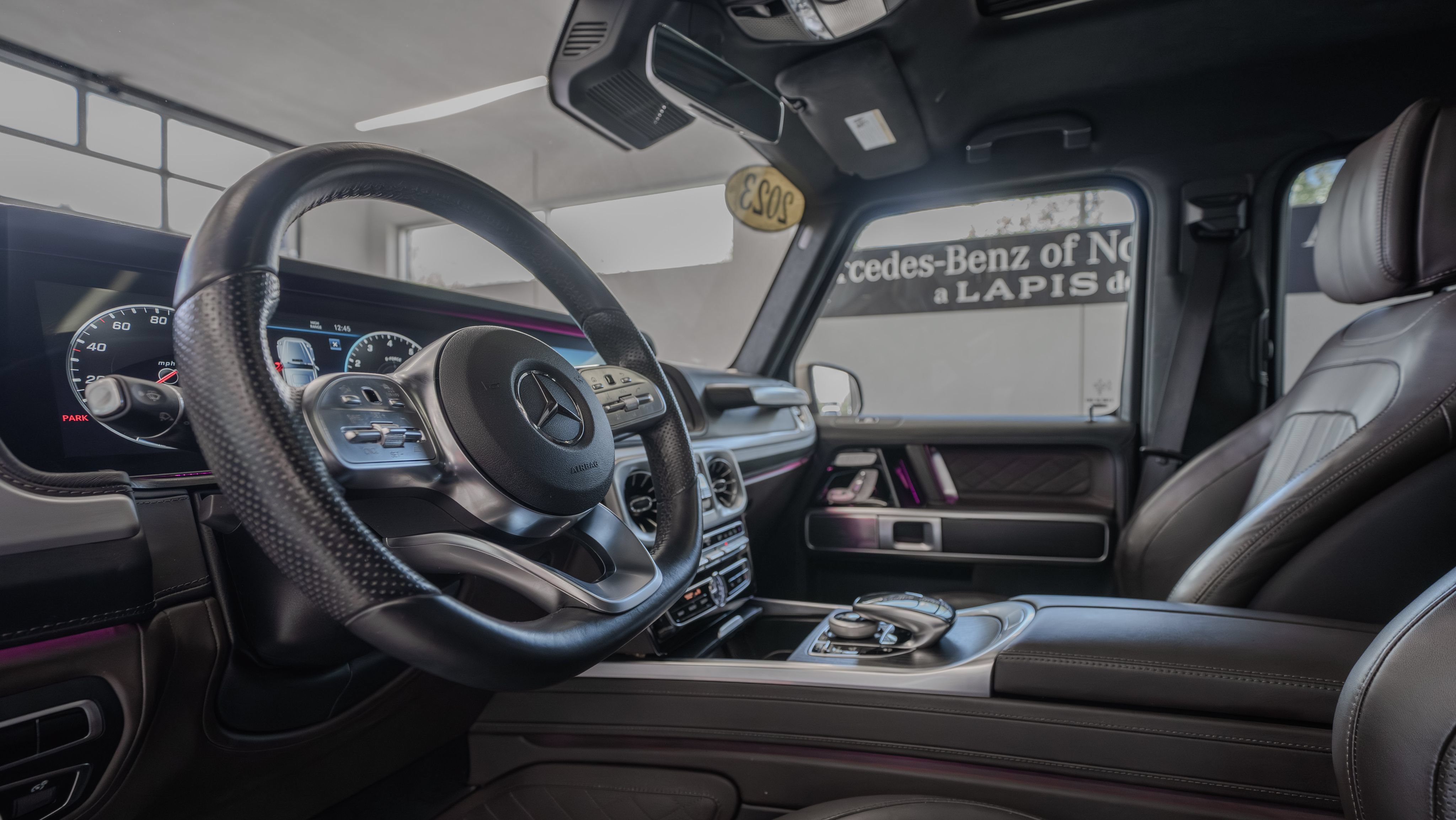 Used 2023 Mercedes-Benz G 550 image 6