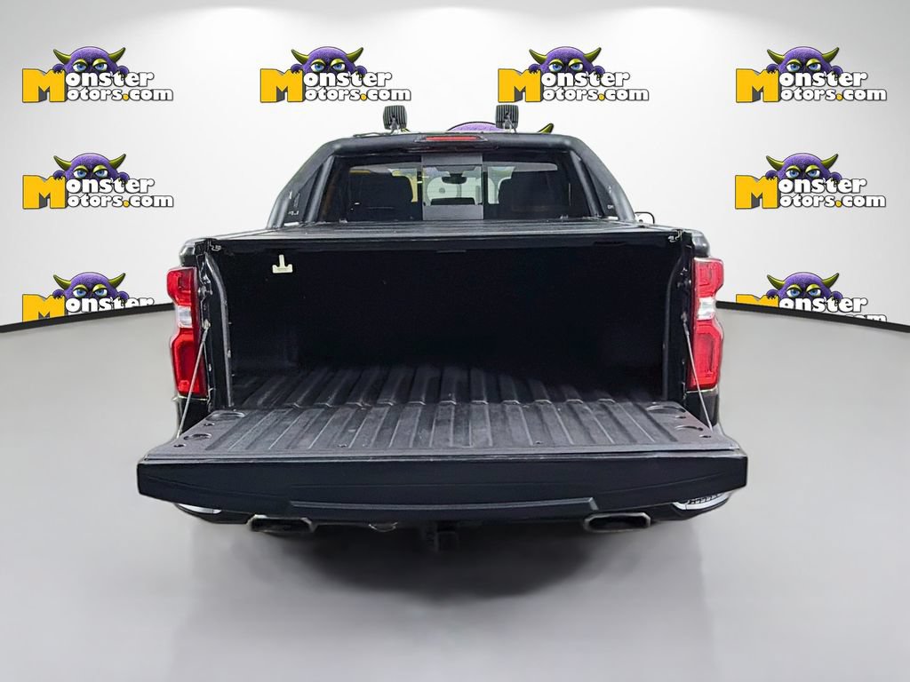 Used 2019 Chevrolet Silverado 1500 High Country w/ Technology Package AWD/4WD image 27