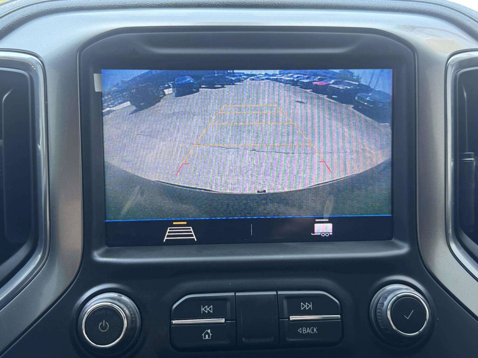 Used 2021 Chevrolet Silverado 1500 LT RWD image 33