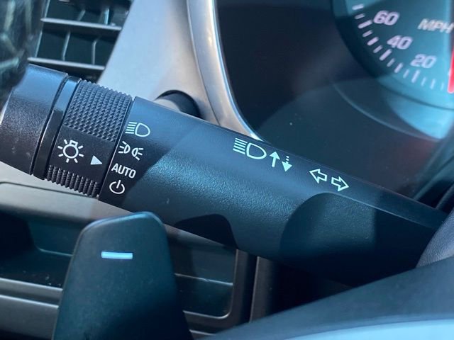 Used 2016 Chevrolet Corvette Stingray Coupe w/ Carbon Flash Badge Package RWD image 31