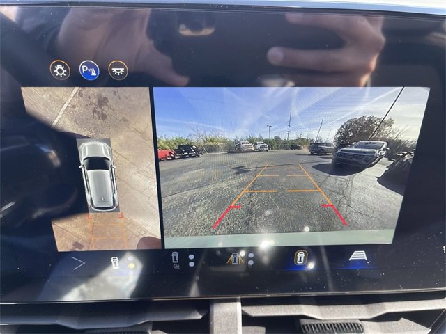 New 2026 Chevrolet Equinox ACTIV w/ Convenience Package III image 17