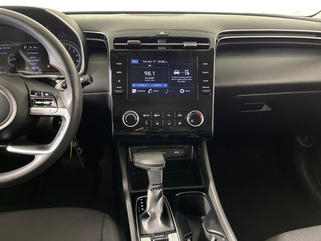 Certified 2023 Hyundai Tucson SE image 16