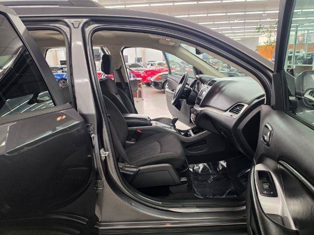 Used 2020 Dodge Journey SE FWD image 10