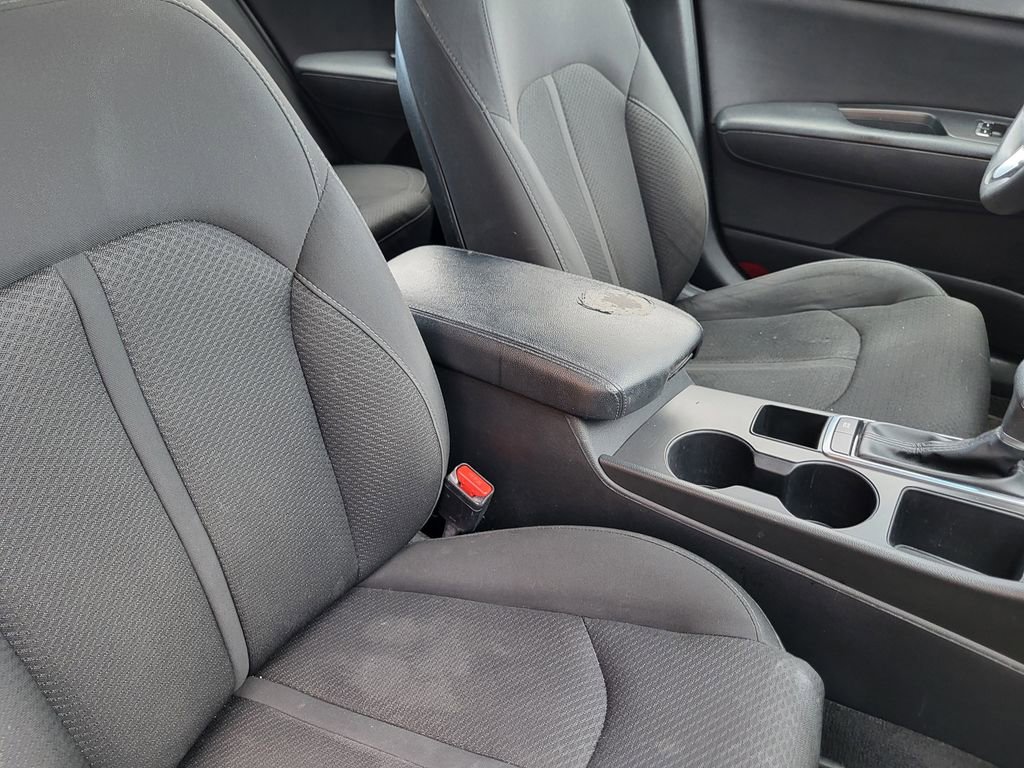 Used 2017 Kia Optima LX image 14