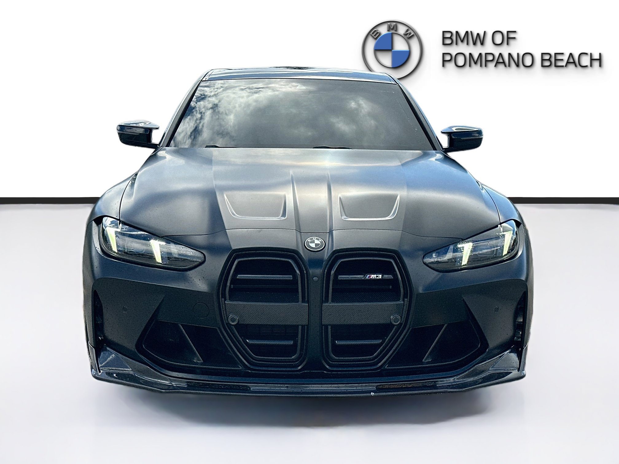 Used 2025 BMW M3 w/ Executive Package RWD image 2