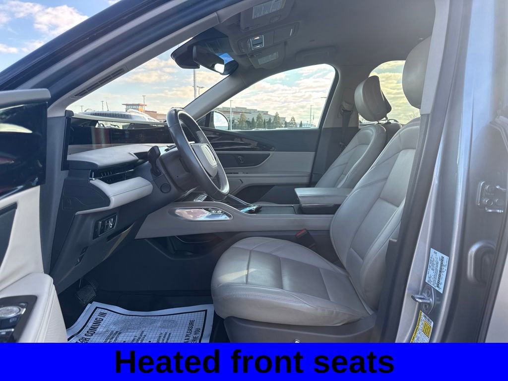Used 2024 Lincoln Nautilus Premier AWD/4WD image 28