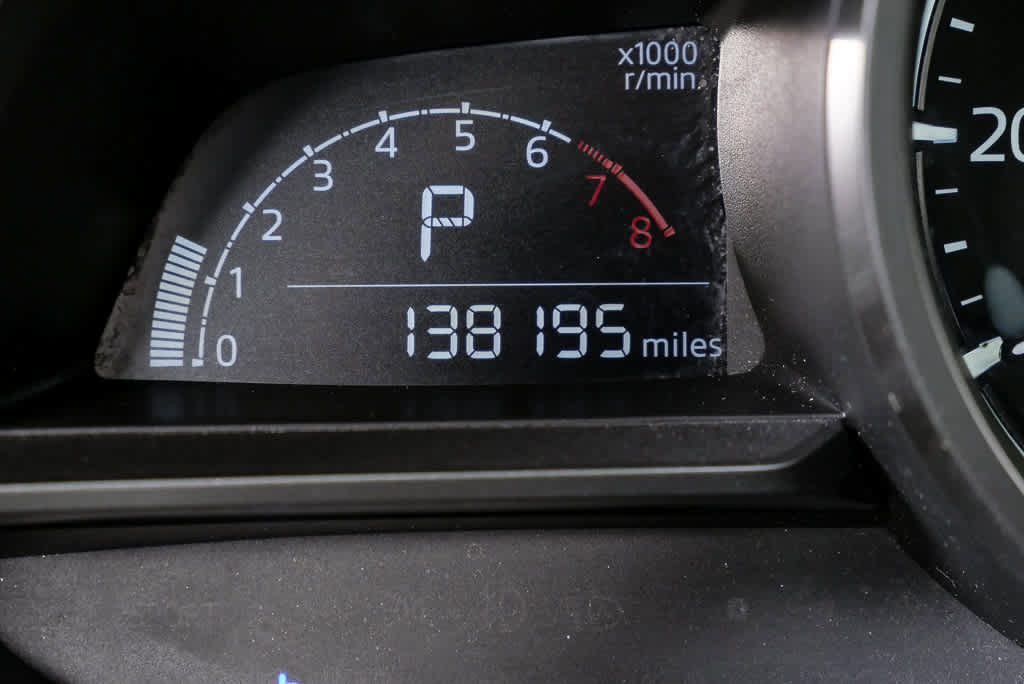 Used 2017 MAZDA MAZDA3 Sport w/ Preferred Equipment Package FWD image 11