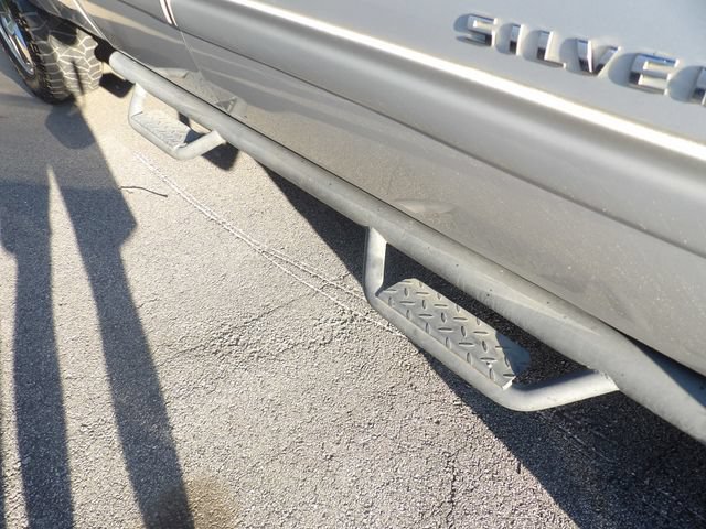 Used 2011 Chevrolet Silverado 1500 LT w/ All-Star Edition AWD/4WD image 16