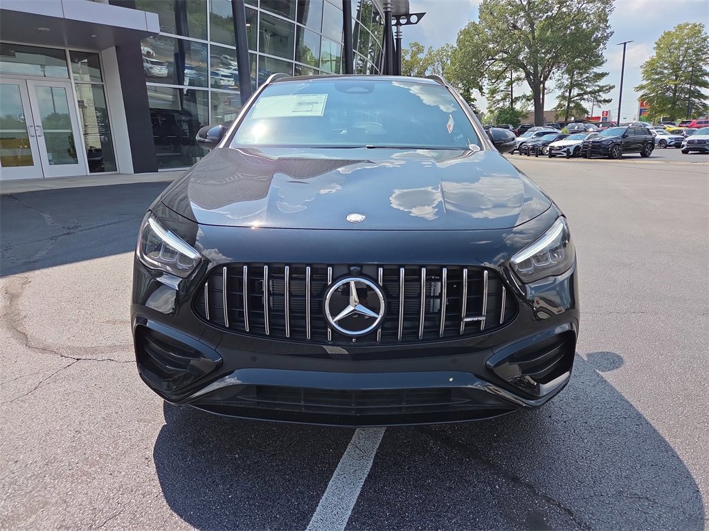 New 2025 Mercedes-Benz GLA 35 AMG 4MATIC image 8