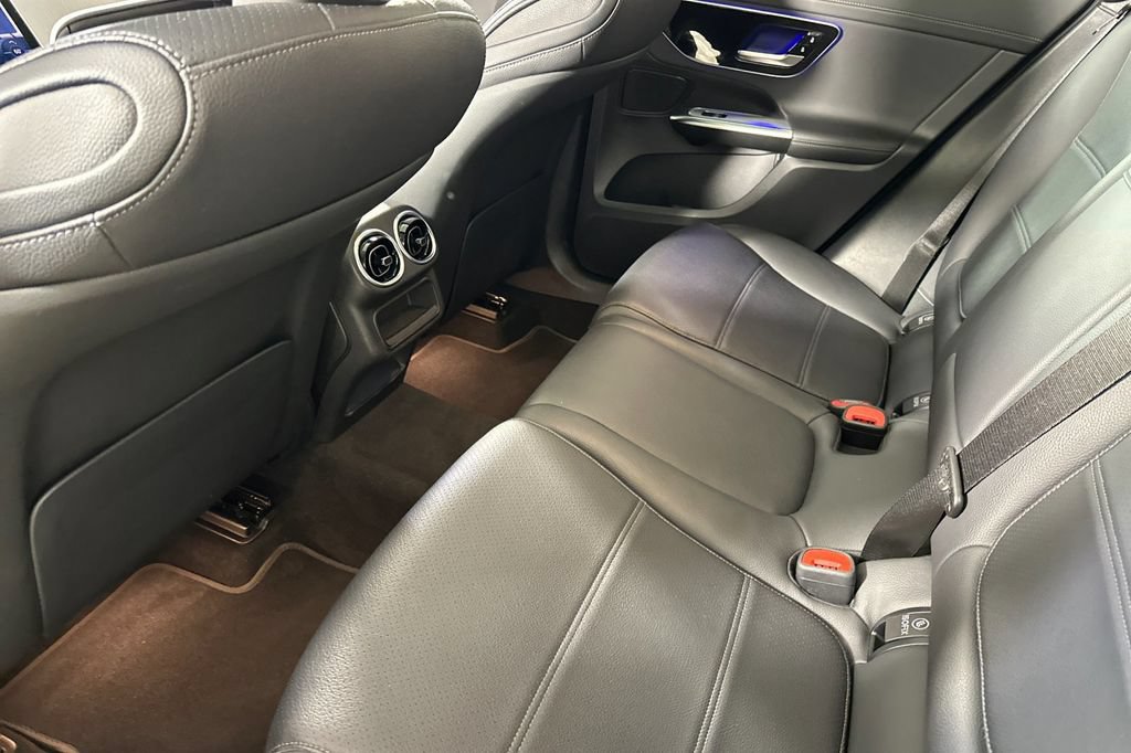 Certified 2024 Mercedes-Benz GLC 300 4MATIC image 16