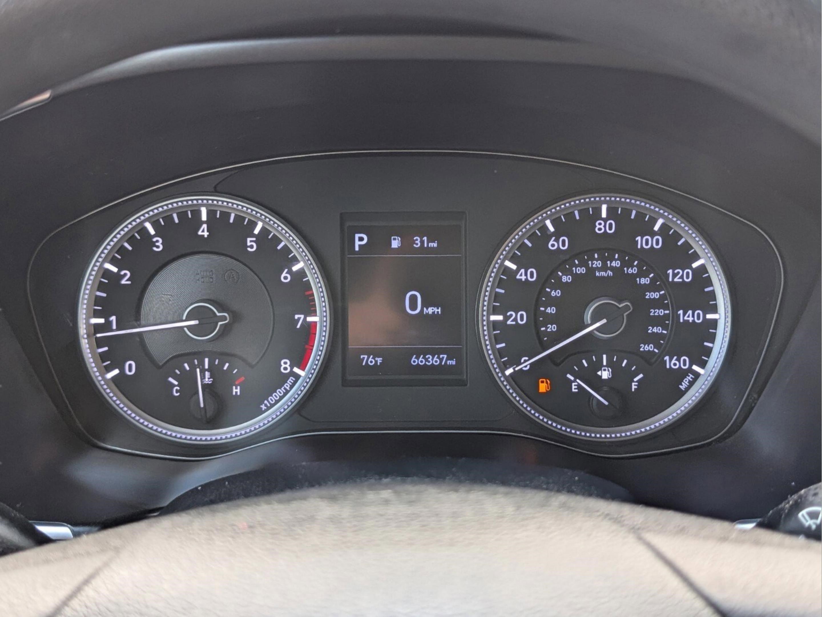 Used 2020 Hyundai Santa Fe SE image 35