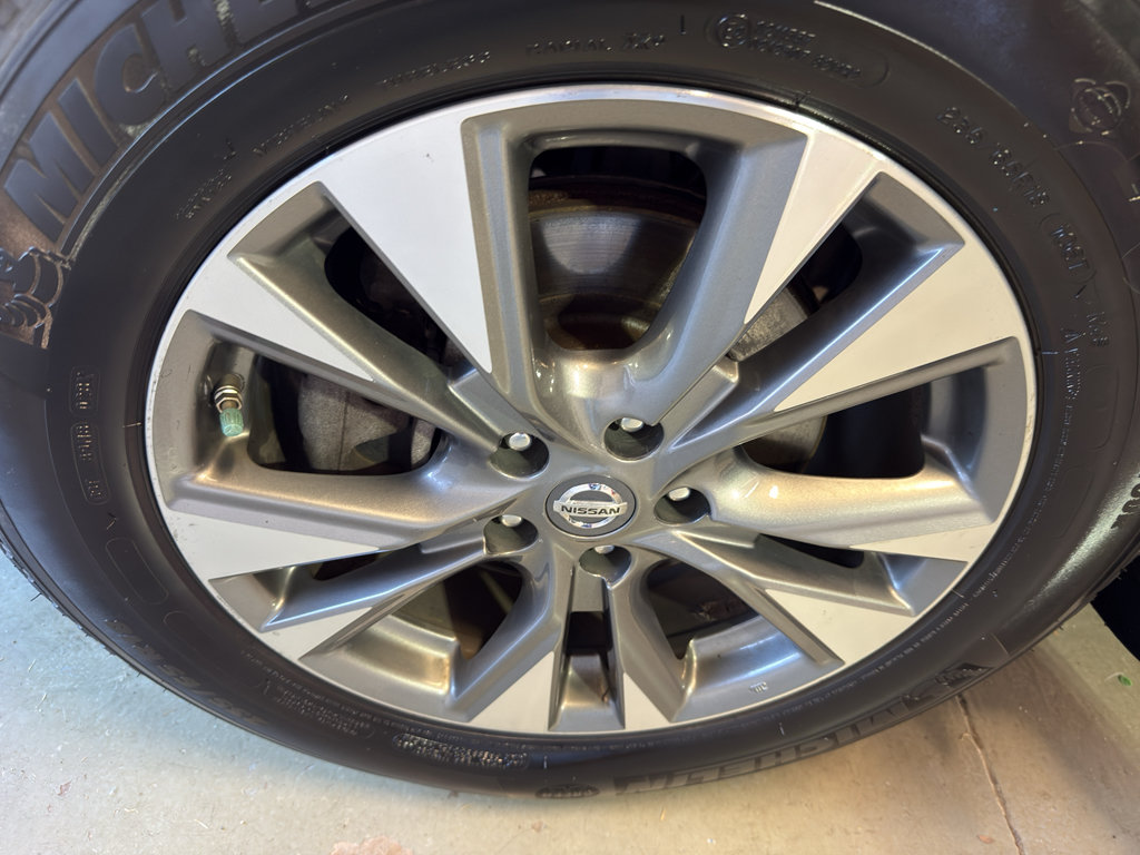 Used 2018 Nissan Murano SL w/ Moonroof Package AWD/4WD image 33