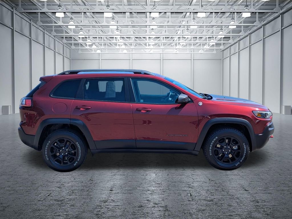 Used 2020 Jeep Cherokee Trailhawk AWD/4WD image 6