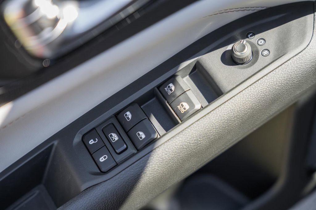 New 2026 Jeep Compass Limited image 35