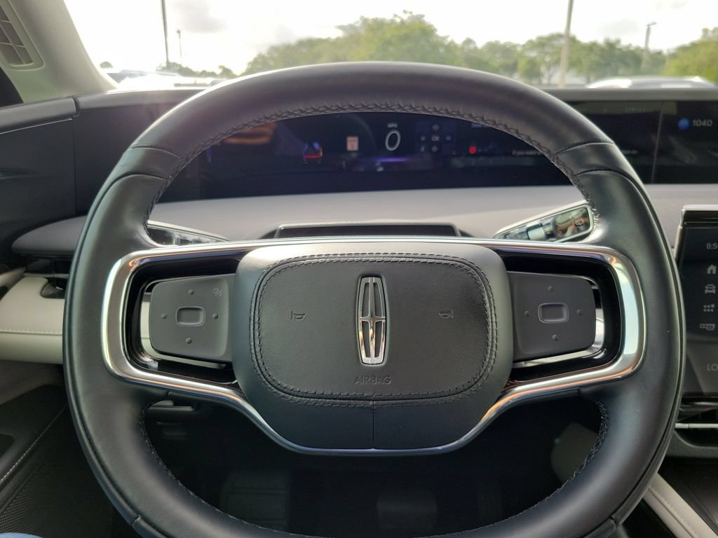 Certified 2024 Lincoln Nautilus Premier AWD/4WD image 19