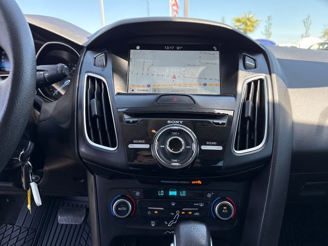 Used 2018 Ford Focus SEL FWD image 22