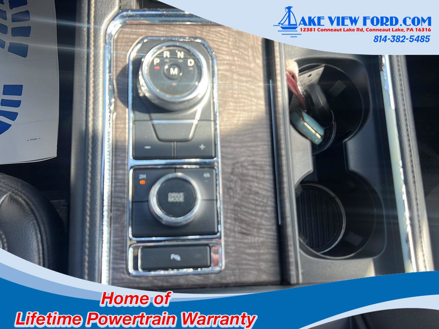 Used 2018 Ford Expedition Limited image 23