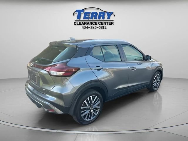 Used 2021 Nissan Kicks SV image 5