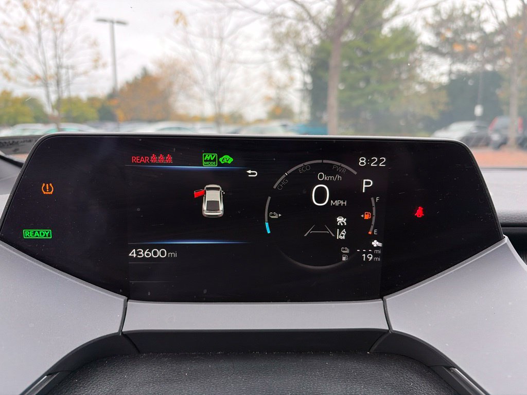 Used 2023 Toyota Prius Prime FWD image 19