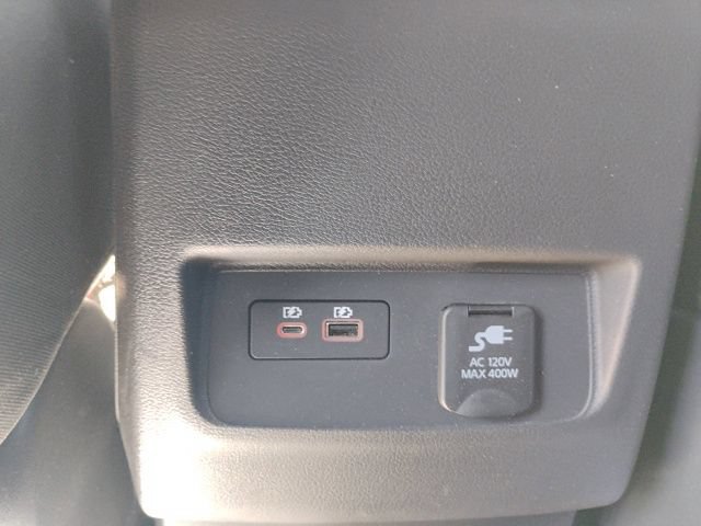 Used 2025 Nissan Frontier PRO-4X w/ Pro Convenience Package AWD/4WD image 11