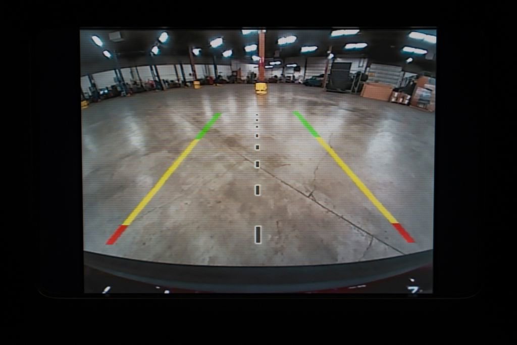 Used 2020 Jeep Cherokee Latitude image 21